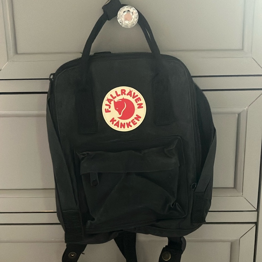 Kånken Black Backpack